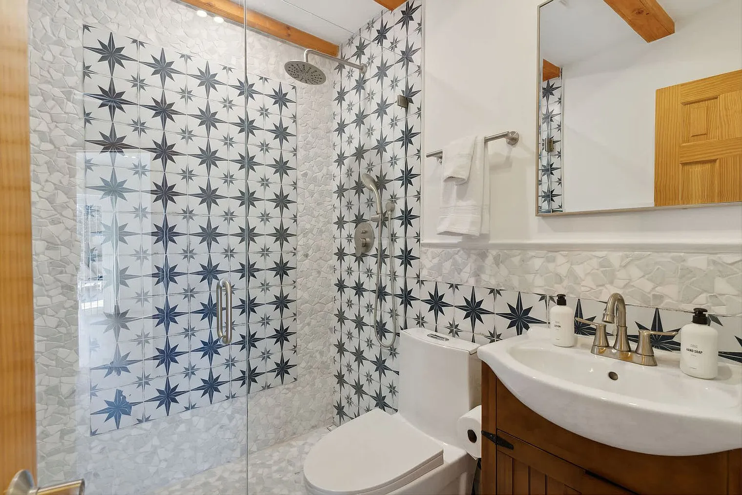 4 bed, 3.0 bath, $7,933 — Photo 3
