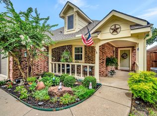 1916 Cavender Cir, Denton, TX 76205