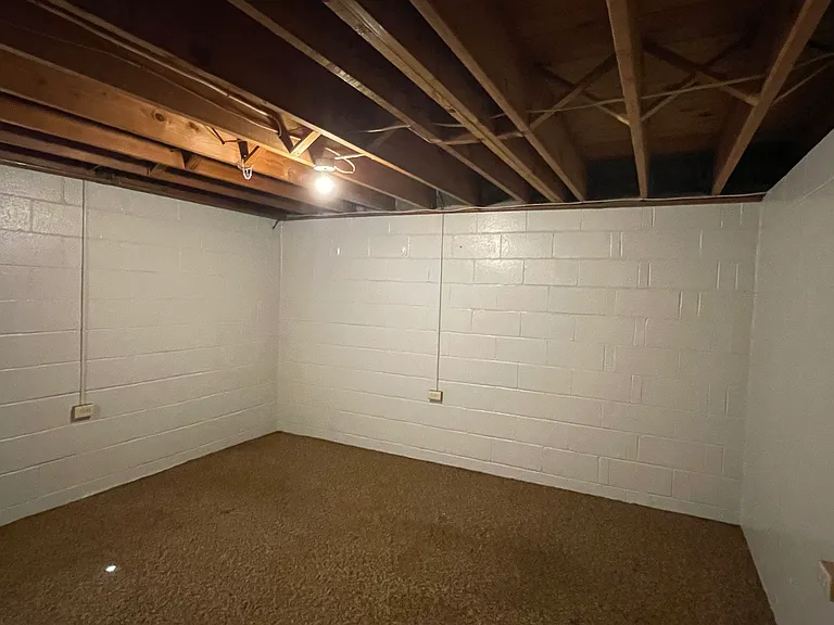 1810 Hancock Blvd — Photo 16