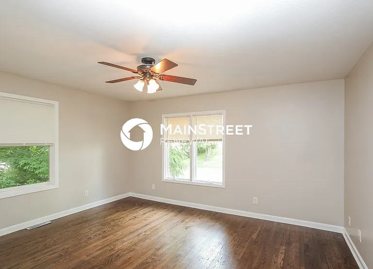 410 N Eugene Field Rd — Photo 11