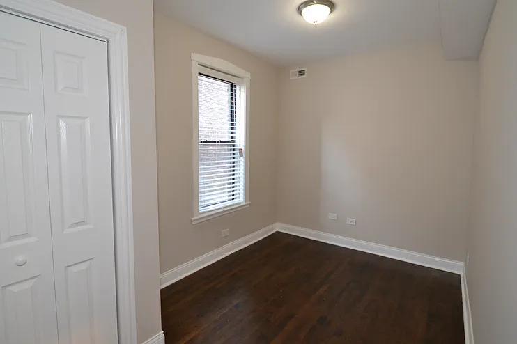 2019 N Hoyne Ave #2 — Photo 10