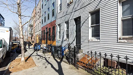 Rented by Nooklyn NYC LLC