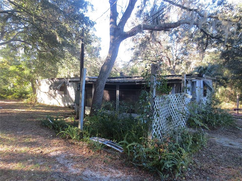 1st image of 16890 SE 1ST LANE