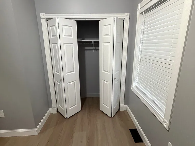 Bedroom 1 - Closet