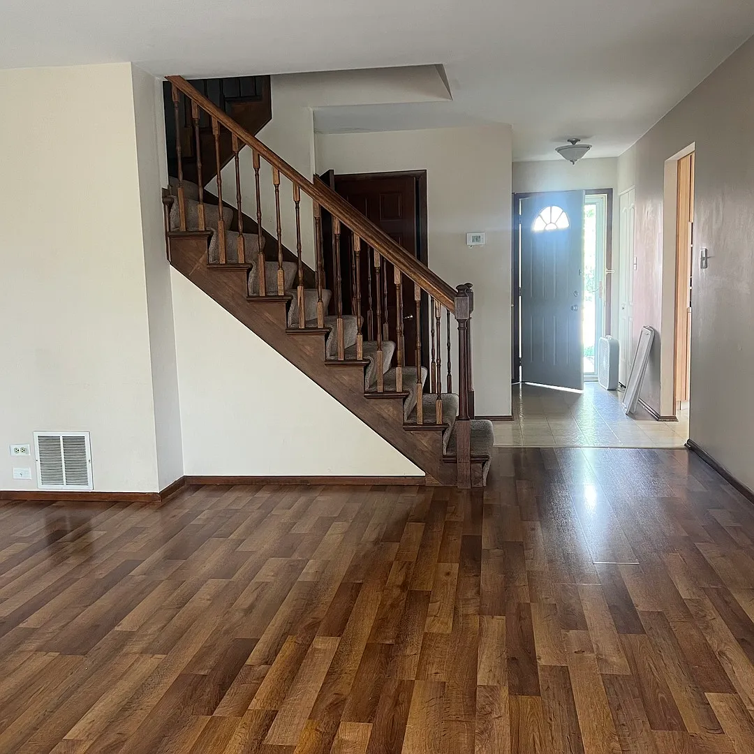 3 bed, 1.5 bath, 1466 sqft, $2,400 — Photo 3