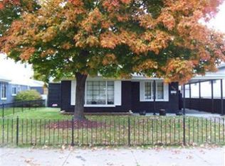 515 E 141st St, Hammond, IN 46327