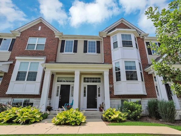 2967 Madison Dr, Naperville, IL 60564