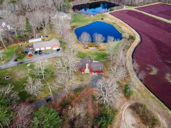 27 Perry St, Middleboro, MA 02346