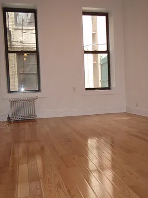 Rented by Beekman Street Realty | media 7