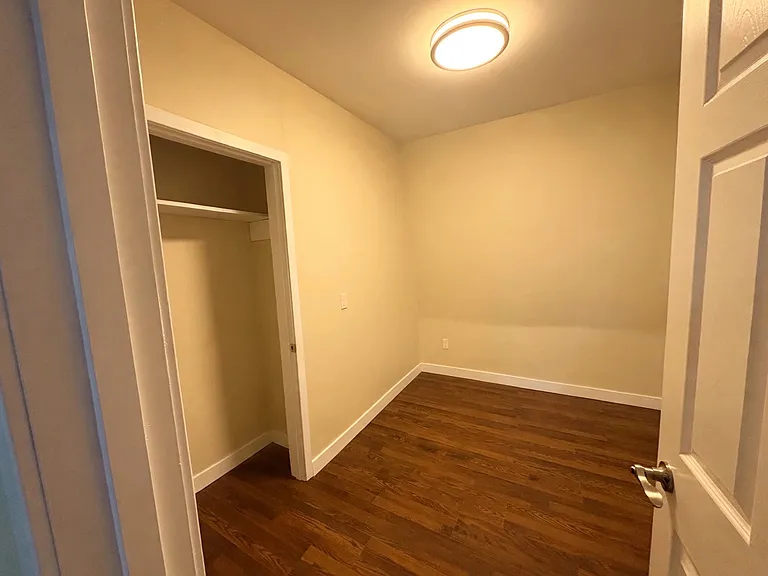 118 Locust St #3 — Photo 16