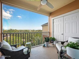 4480 Deerwood Lake Pkwy UNIT 654, Jacksonville, FL 32216