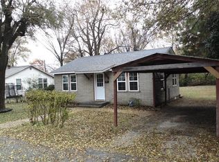 305 Ruby St, Springdale, AR 72764