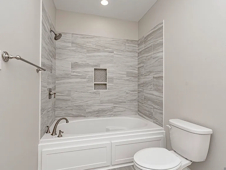 120 Bengal Pass Ave — Photo 17