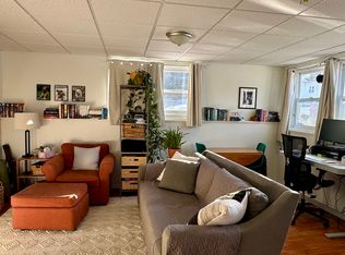 12 Pine St, South Burlington, VT 05403