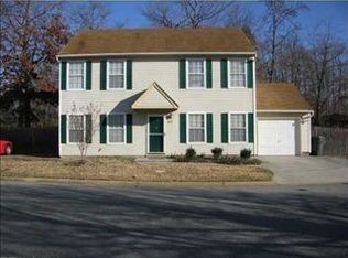 243 Gate House Rd, Newport News, VA 23608