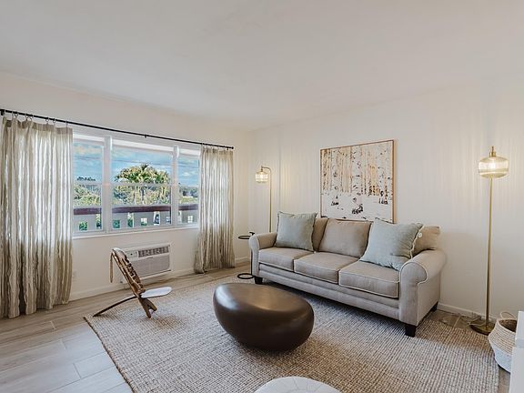 2nd image of 272 Preston G #272