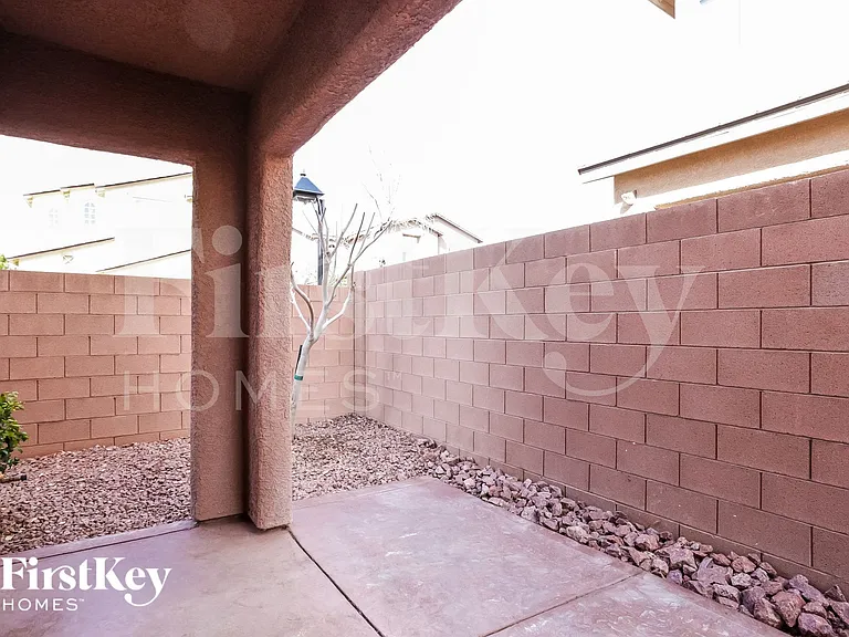 9352 Pearblossom Sky Ave — Photo 14