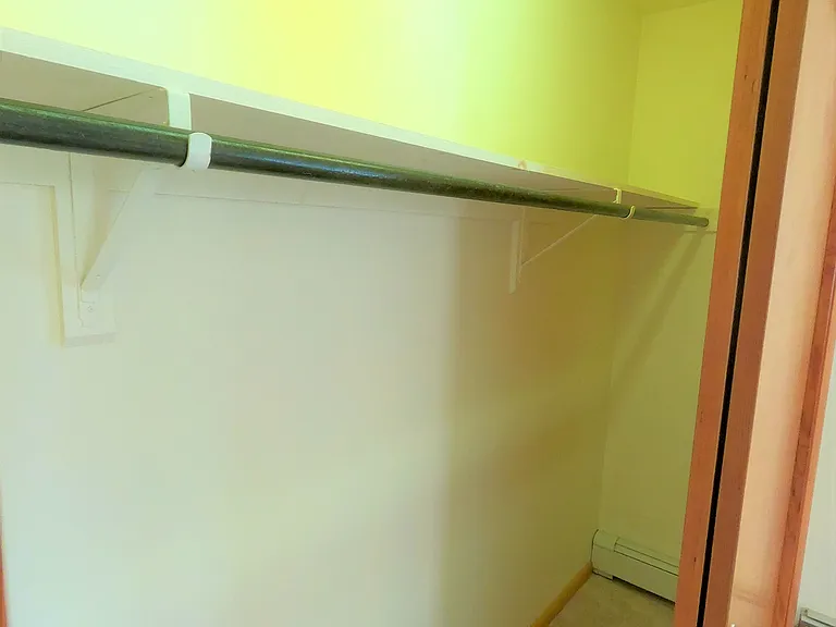 404 Jackson Ave #2 — Photo 13