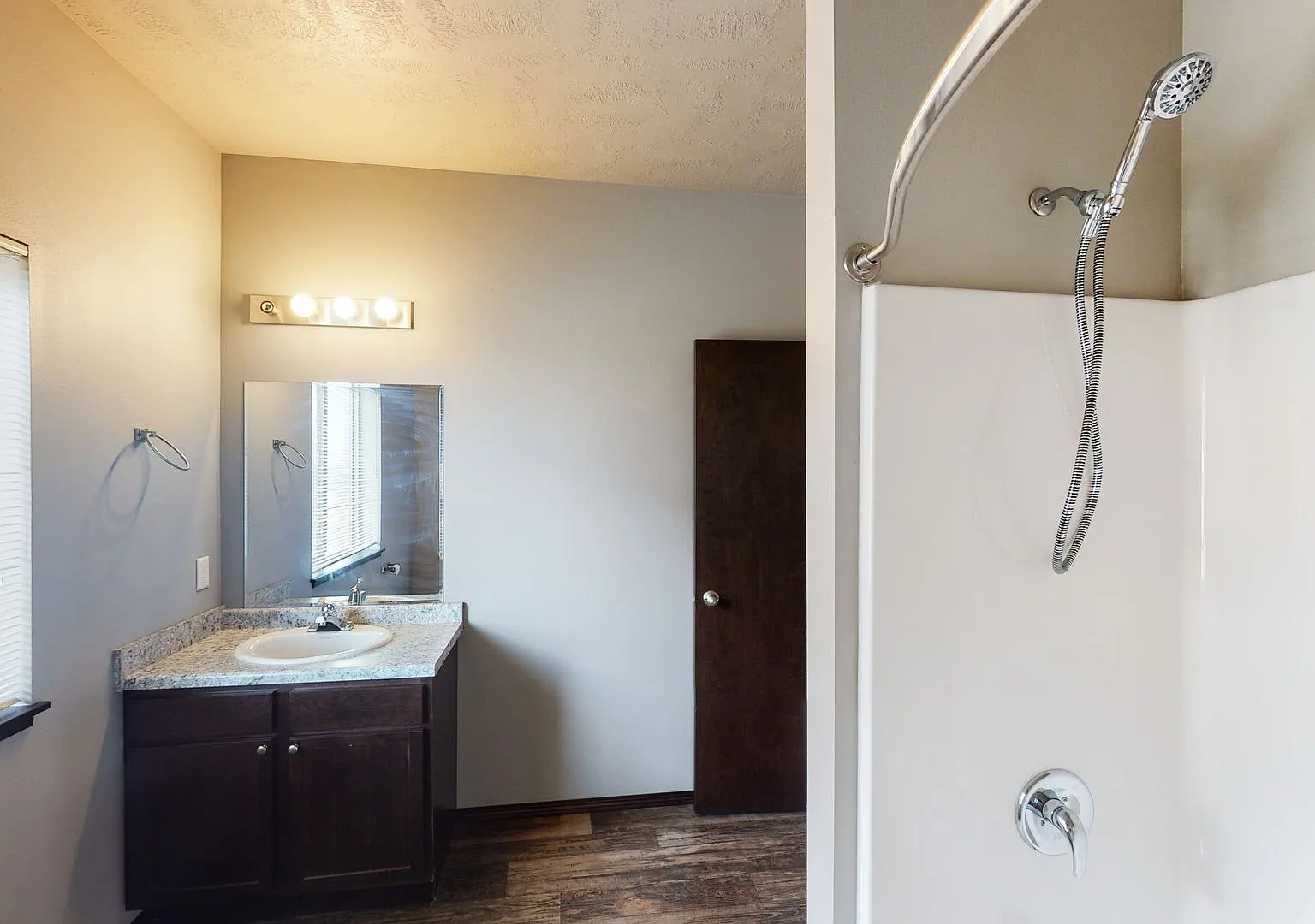 3 bed, 1550 sqft, $1,850 — Photo 3