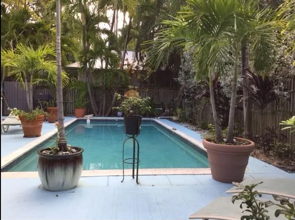 1010 Von Phister St, Key West, FL 33040