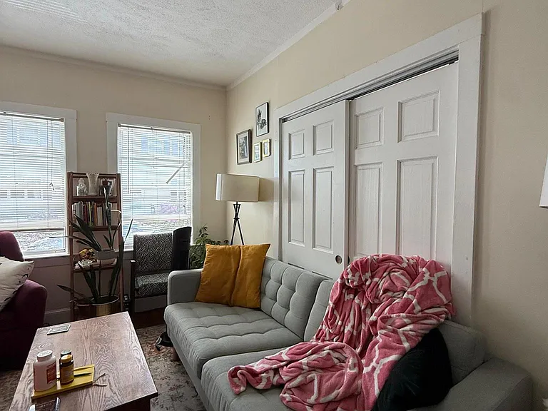 25 Knapp St #3 — Photo 3