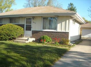 8212 W Mill Rd, Milwaukee, WI 53218