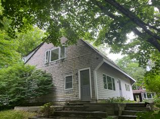 569 River Rd #A, Newcastle, ME 04553