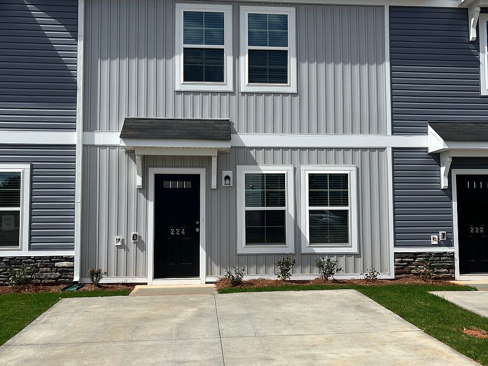 1st image of 224 Islay Way