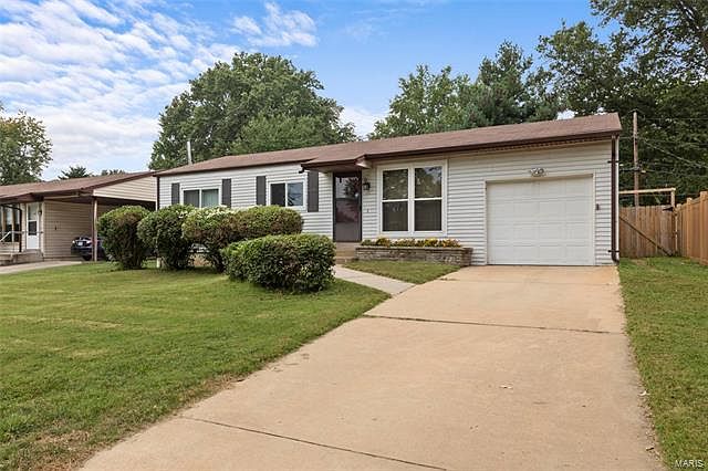 1st image of 2305 Birch Dr
