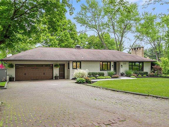 3rd image of 159 Chapel Dr