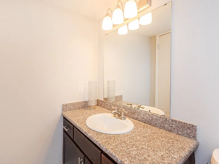 Villas At Braeburn — Photo 94