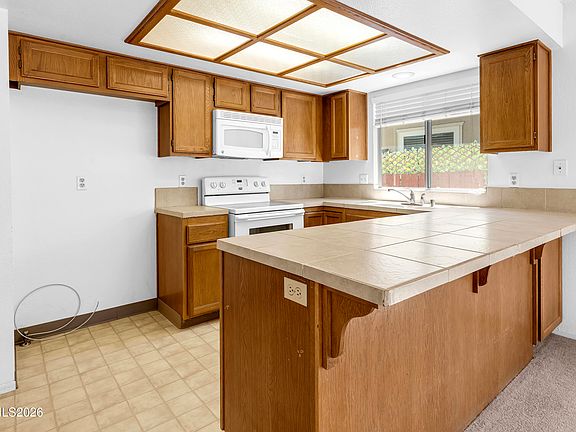 3rd image of 1777 Noreen Dr