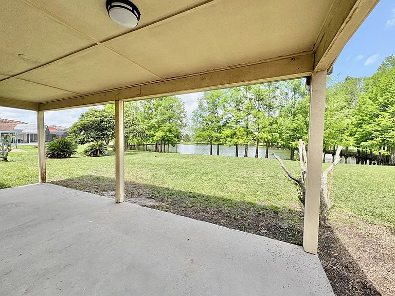 2813 Rolling Broak Dr — Photo 30