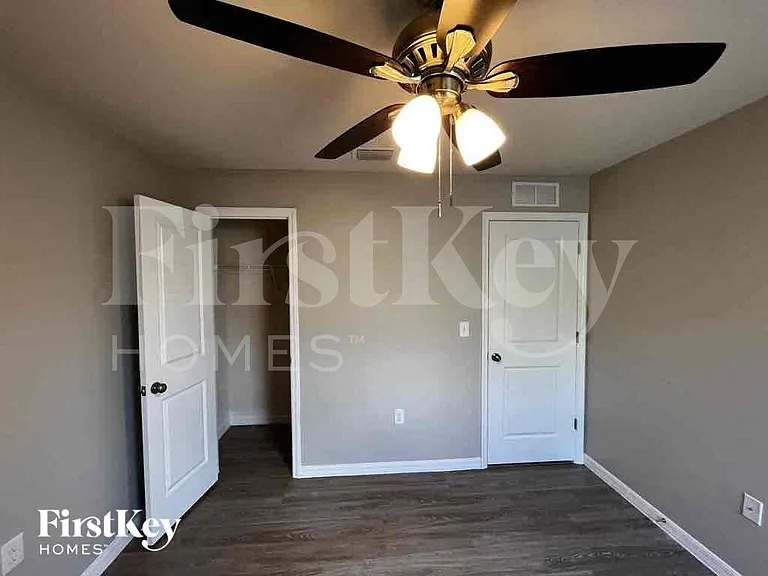 1005 NW 13th Ave — Photo 26