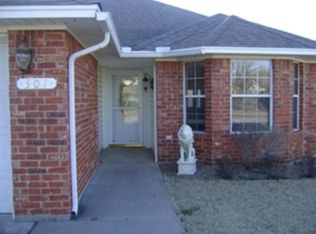 307 SW 79th St, Lawton, OK 73505
