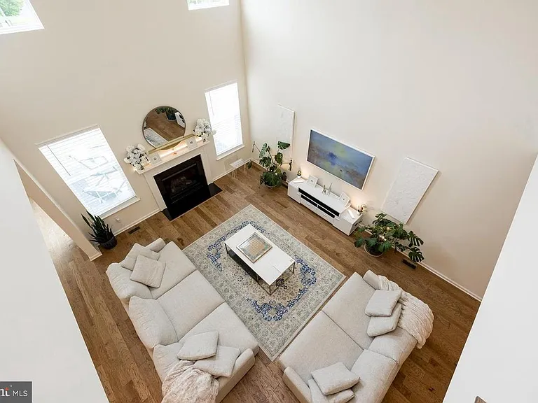 427 Lee Pl — Photo 18