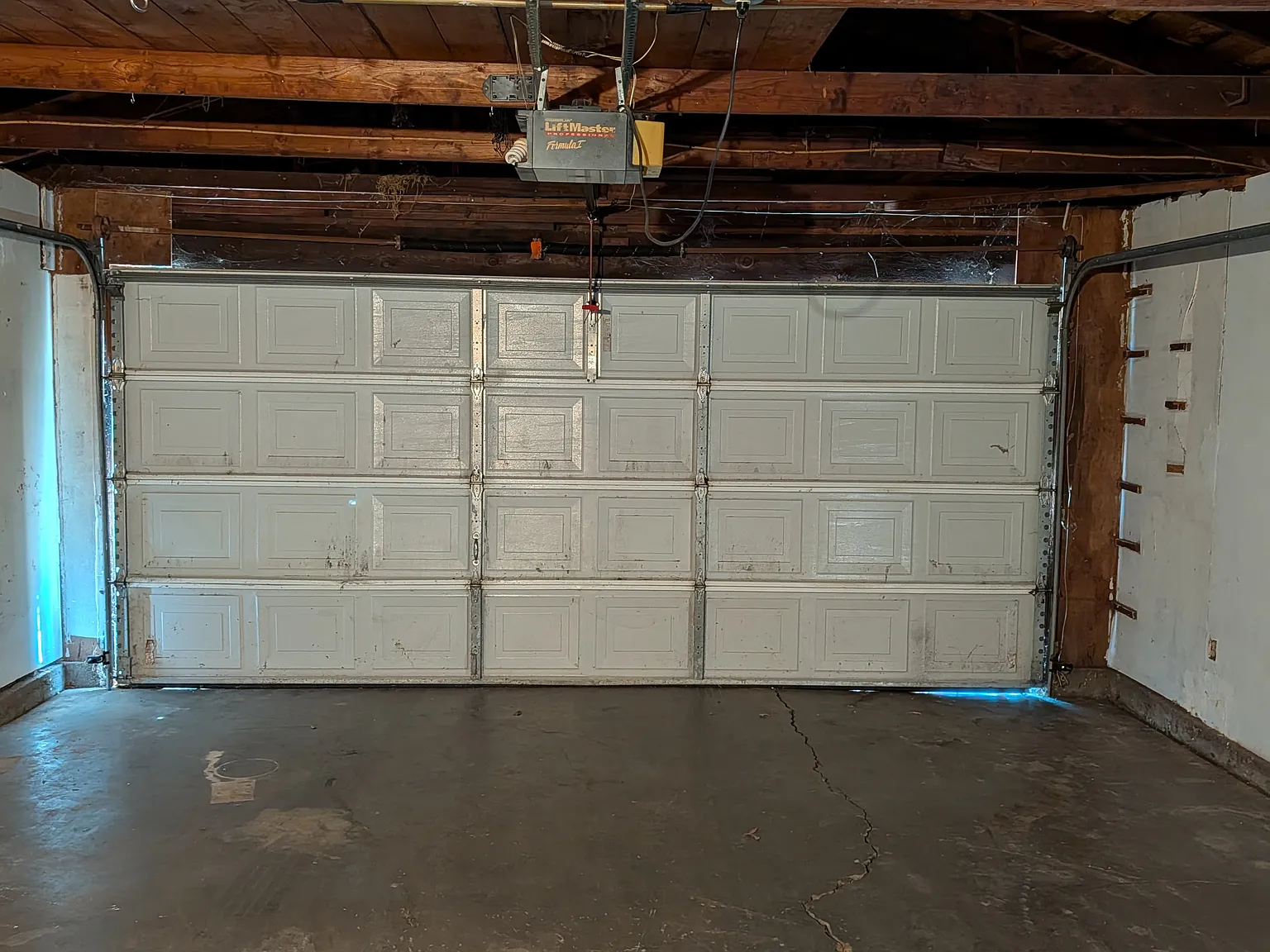3 bed, 1314 sqft, $2,300 — Photo 2