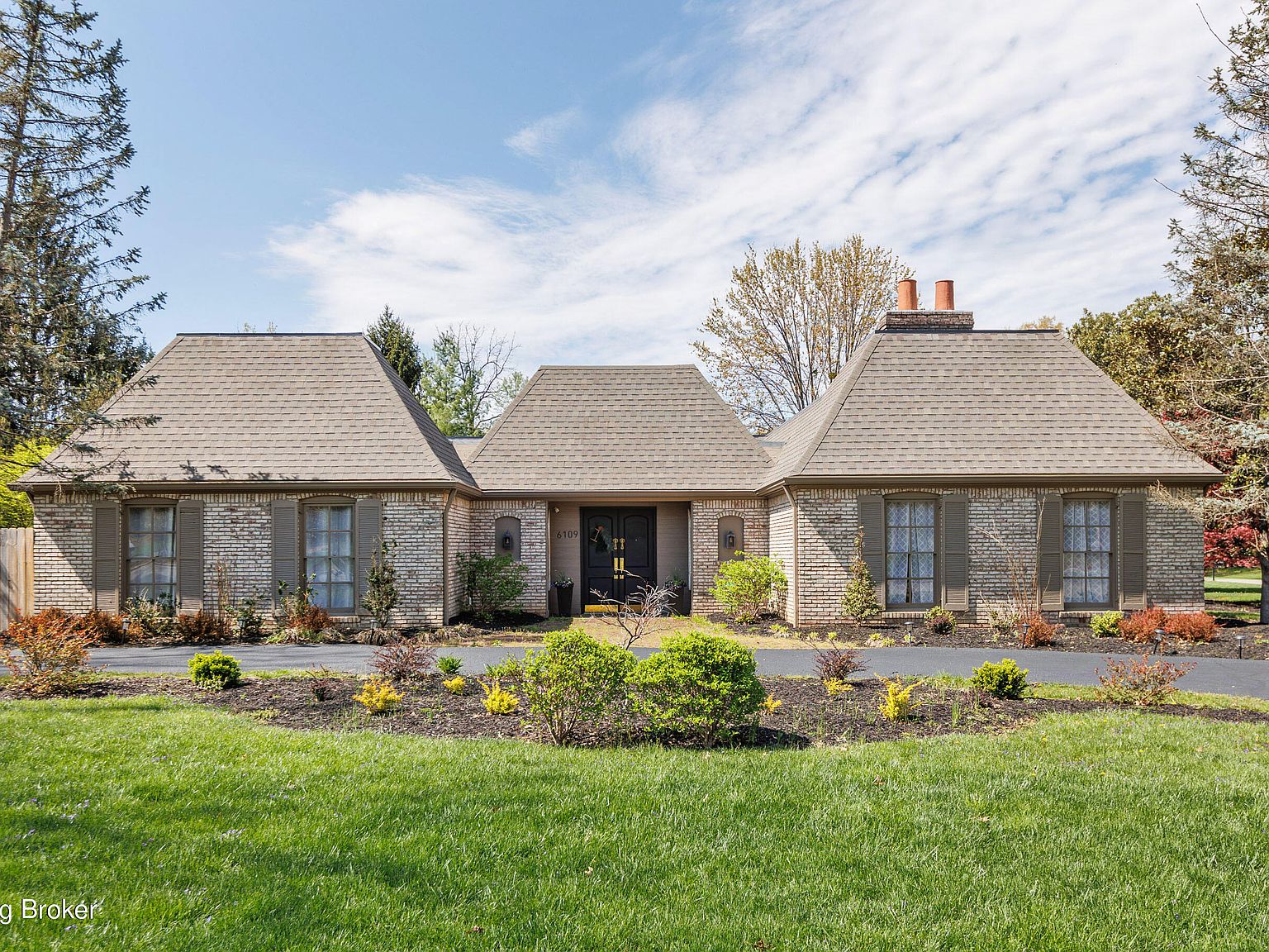 6109 Glen Hill Rd, Glenview Hills, KY 40222 Zillow