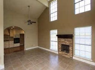 10126 Spotted Horse Dr, Houston, TX 77064