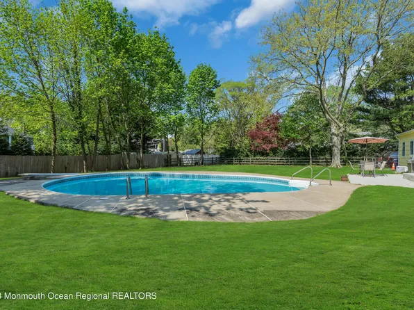 25 Fish Hawk Drive, Middletown, NJ 07748