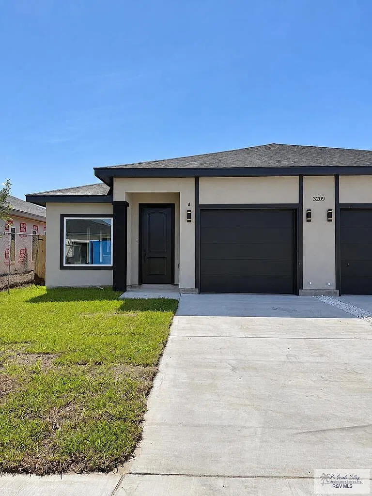 3209 Alegre Dr — Photo 1