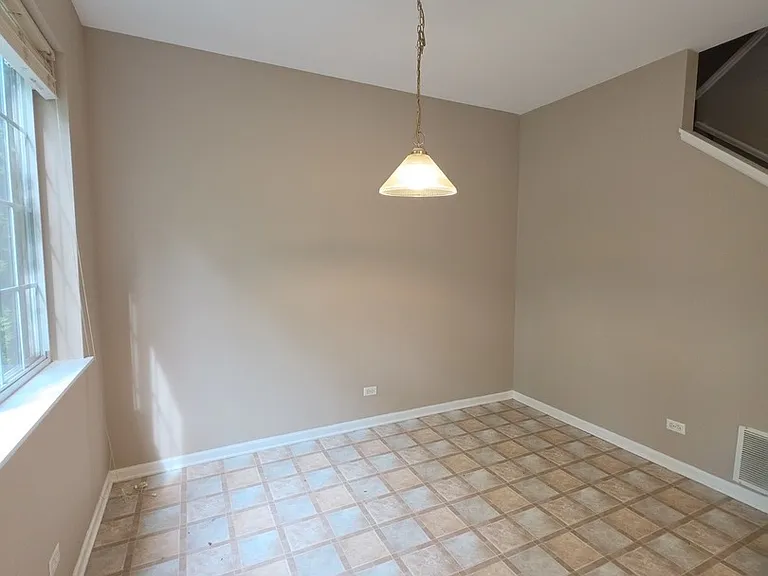369 Evergreen Cir #369 — Photo 11