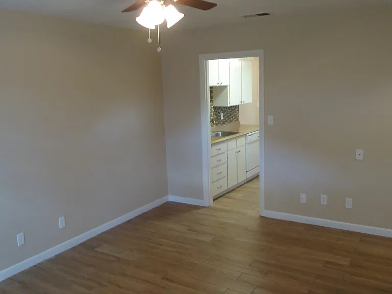 3930 SE Francis St — Photo 37