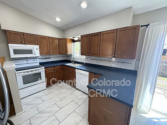 5th image of 5185 Nolte Dr N
