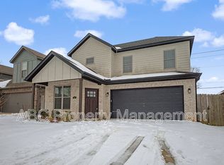 3213 SW Hillstone Ave, Bentonville, AR 72713
