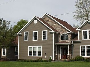 4409 Riviera Dr, Central Square, NY 13036