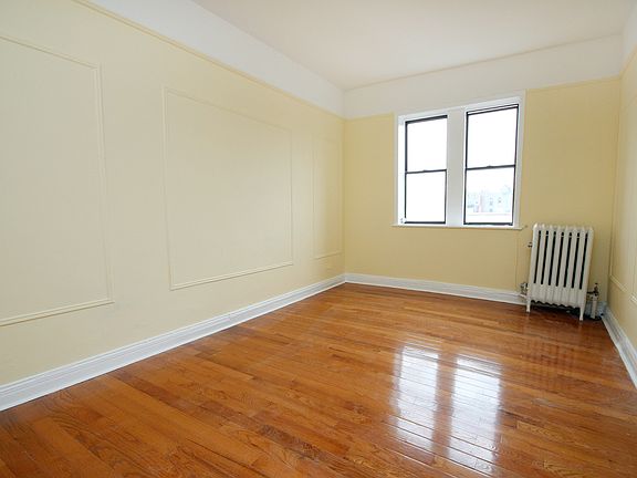5th image of 2518 18th St APT 3R