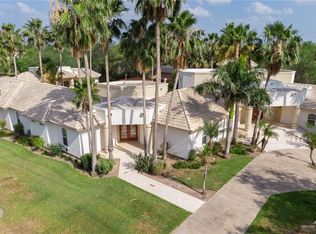 1501 Meadow Wood Dr, Weslaco, TX 78596