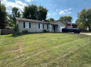 527 W Potowatami Dr, Ellettsville, IN 47429