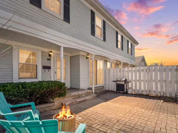 8574 Spinnaker Way, Ypsilanti, MI 48197
